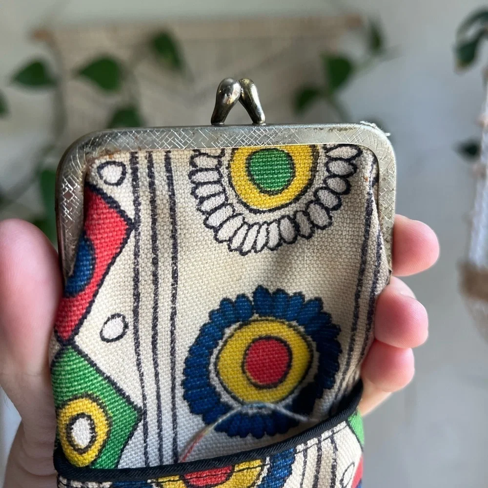 Vintage Canvas Coin Purse 70s Mod Floral Kiss Lock Wallet Boho Retro Pouch Bag